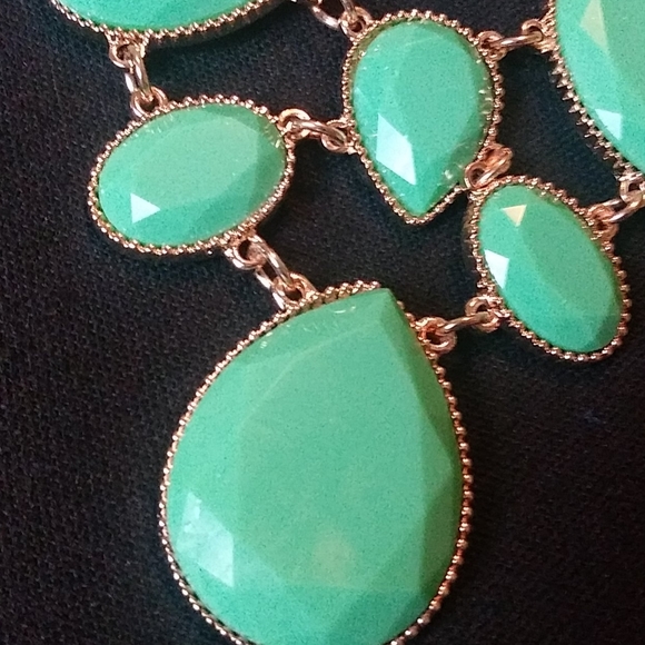 3 for 25 bundle  necklace with earrings set - Picture 4 of 4